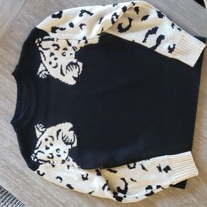 Black & white tiger arm sweater